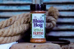Blues Hog Cajun Bayou Seasoning 6.5 Oz 15 Blues Hog Cajun Bayou Seasoning 6.5 Oz -Kama Joe BBQ Winkel image 866